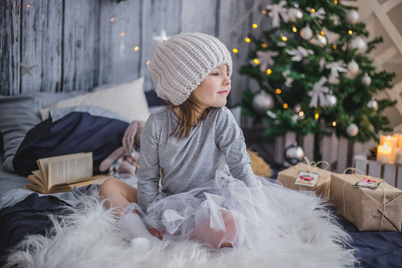 Les origines du sapin de Noël décoré et les tendances